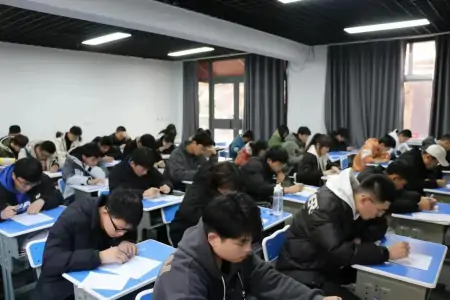 济南艺考文化课培训：文化课怎么学(济南艺考文化课培训哪个好)