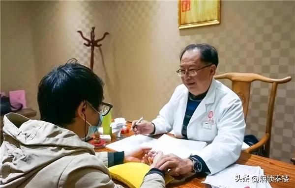 潜心岐黄数十年，硕果累累满园春_史伟医师(岐黄指哪两个人)