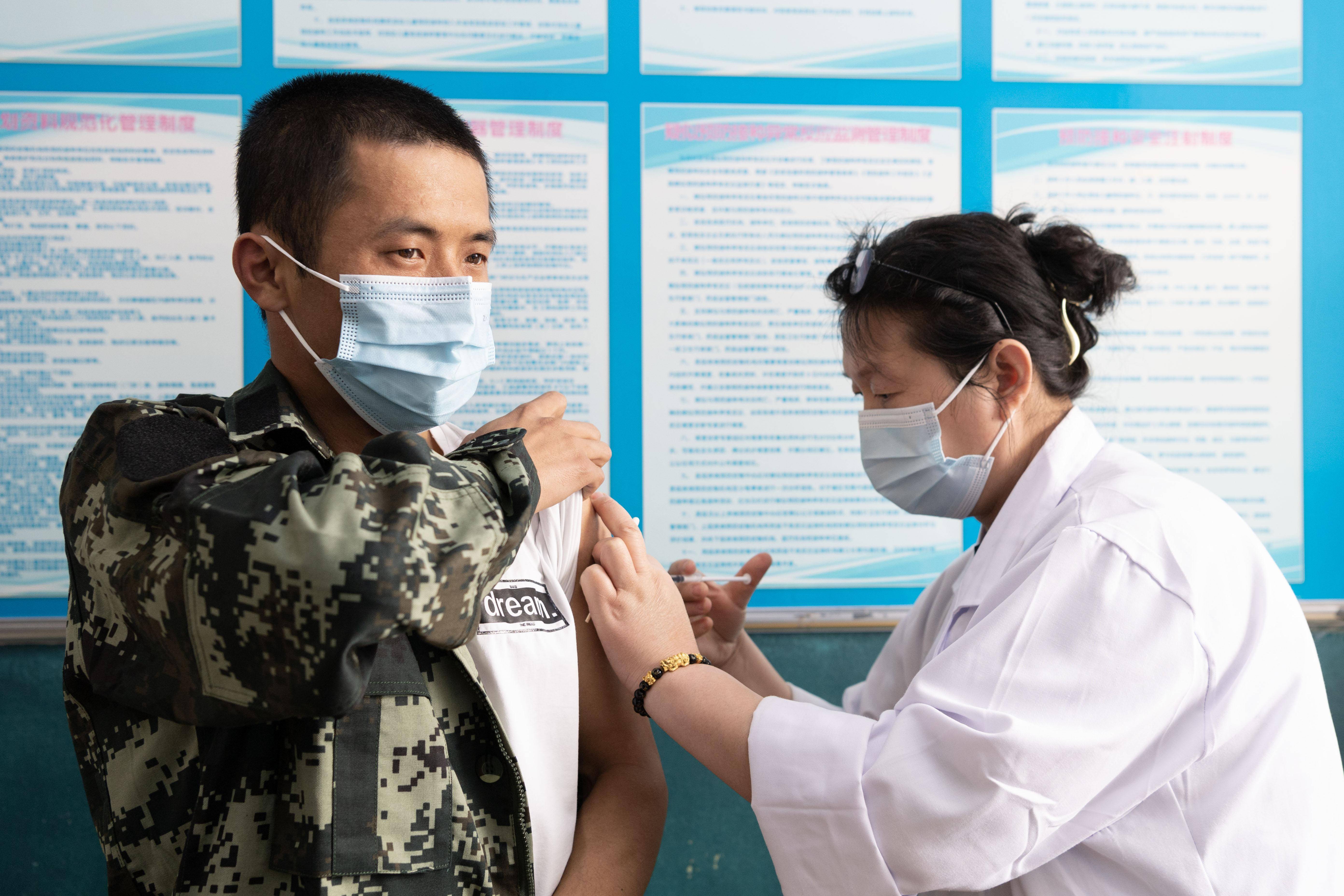 （新华全媒+）彩芹瞭望塔上两代夫妻的坚守(彩ill)