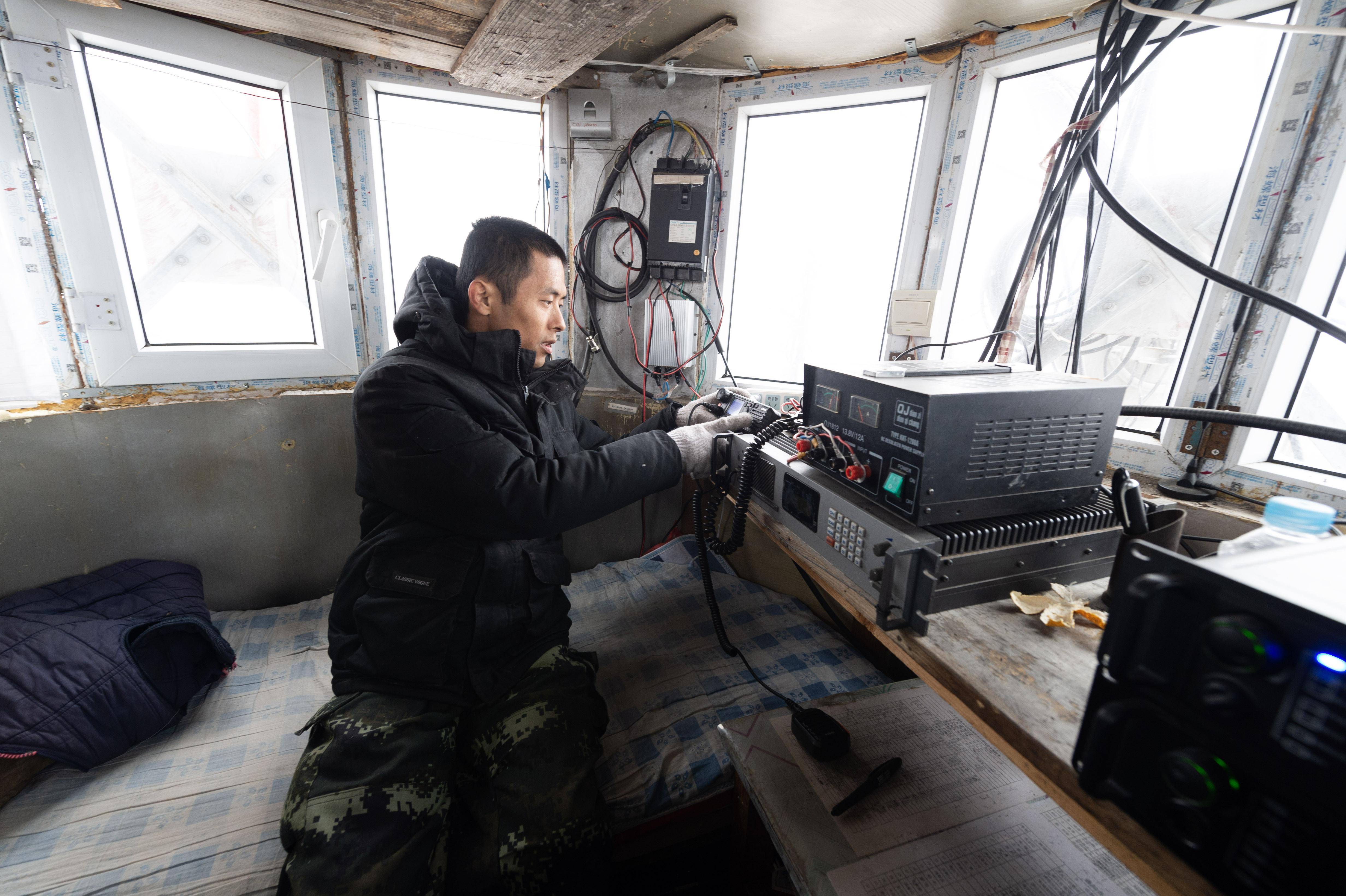 （新华全媒+）彩芹瞭望塔上两代夫妻的坚守(彩ill)