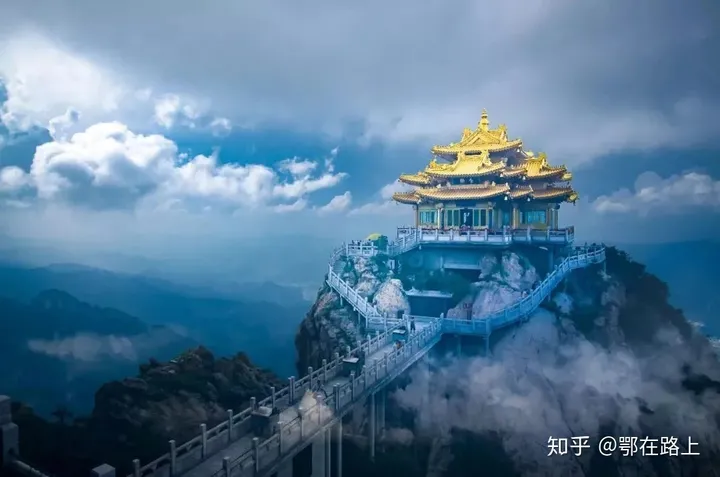 拿走不谢，洛阳老君山最全旅游攻略(洛阳老君山旅游风景区游玩攻略一日游)