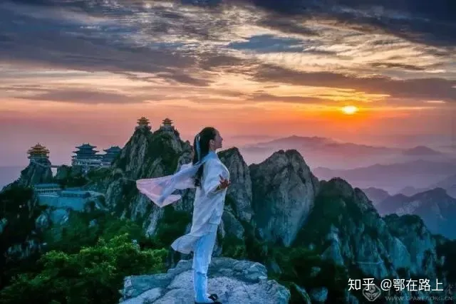 拿走不谢，洛阳老君山最全旅游攻略(洛阳老君山旅游风景区游玩攻略一日游)