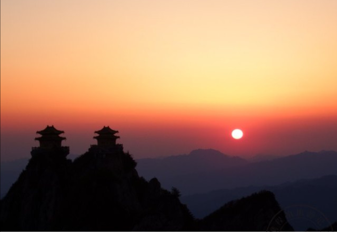 洛阳老君山旅游攻略(洛阳老君山风景区攻略自驾路线)