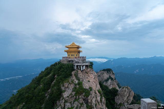 老君山二日游花费多少钱，最佳路线，老君山2日游旅游攻略(老君山两日游旅游攻略自驾游)