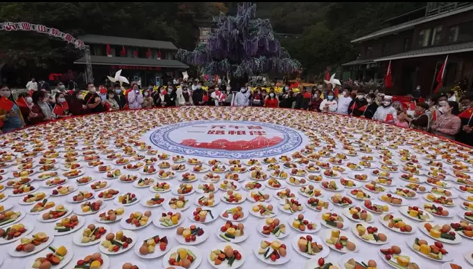 河南老君山景区连续六年推出“一元午餐”   今年多收到615元