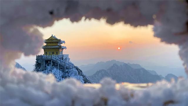 冬季老君山游玩攻略及注意事项(老君山的最佳游玩时间)