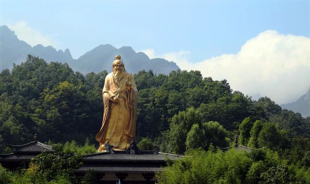 云南丽江旅游攻略: 老君山风景区介绍(云南丽江旅游攻略自由行)