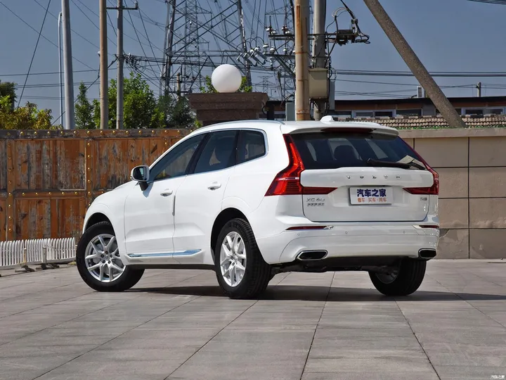 直降6.8万元 沃尔沃XC60跌至“白菜价”（沃尔沃xc60降价优惠15万）