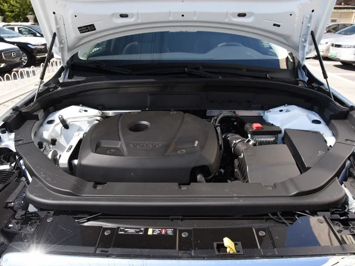 直降6.8万元 沃尔沃XC60跌至“白菜价”（沃尔沃xc60降价优惠15万）