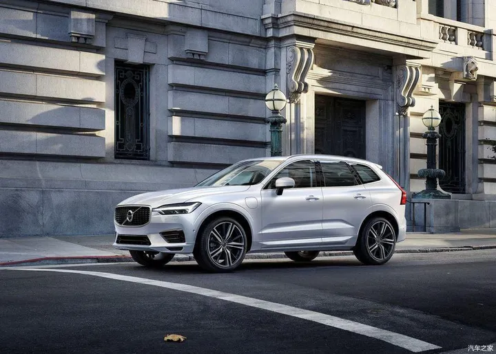 北欧豪华卖出白菜价 沃尔沃XC60直降6.8万（沃尔沃xc60的价格2021款价格）