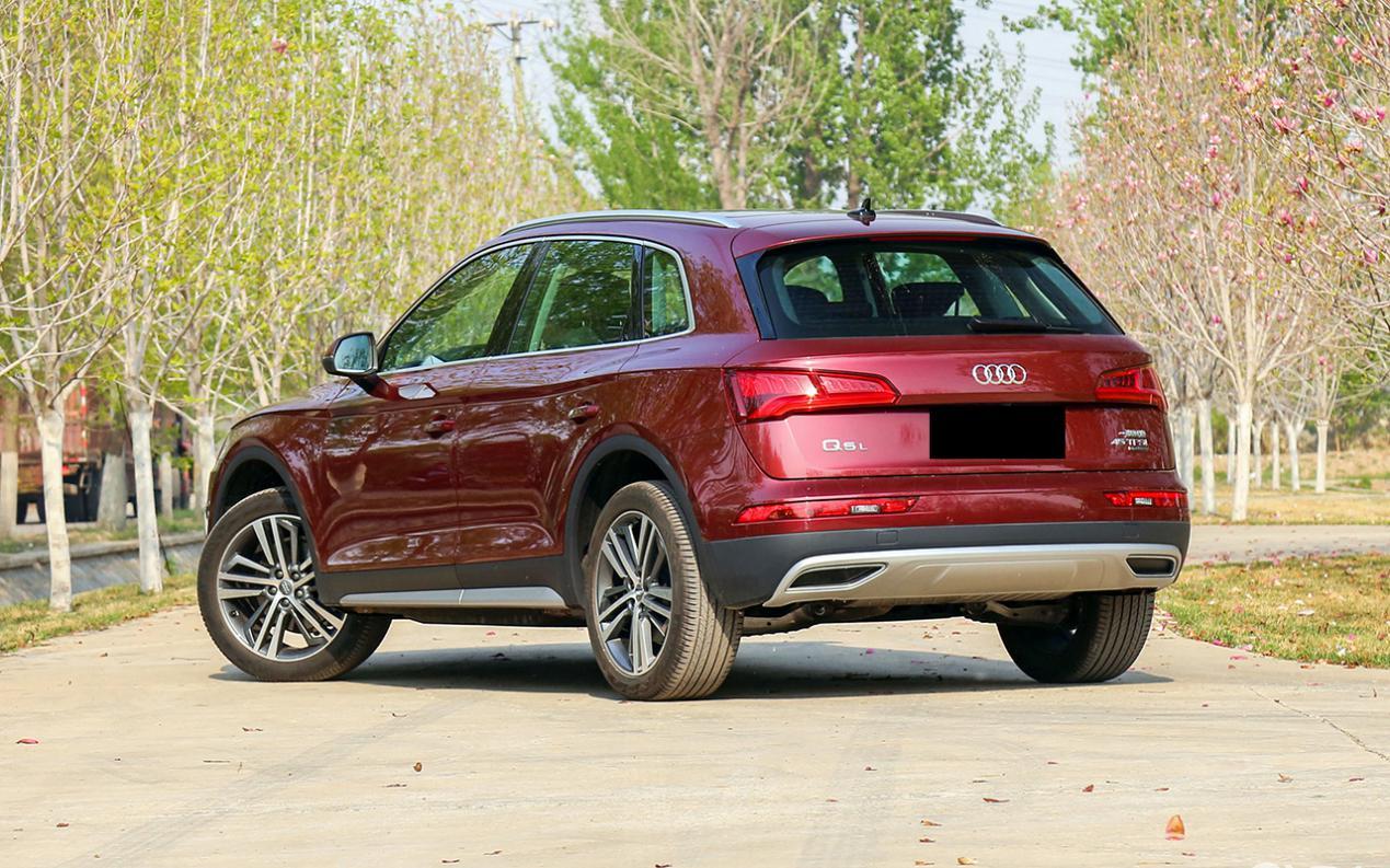 上市价格坚挺一分不降，如今最高降18.6万，这4款豪华SUV不香了？（2021年上市新款豪华suv大全）