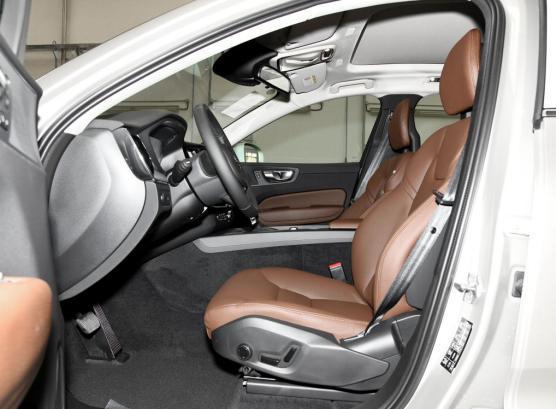 沃尔沃XC60迎来全系降价潮，入手时机已到？（沃尔沃xc60降价促销）