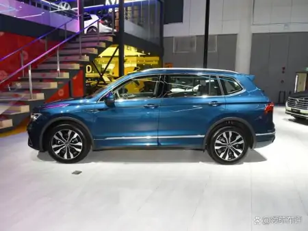 “良心”的德系SUV！顶配降到22.69万，全时四驱+7座（德系suv排行榜前十名20万）