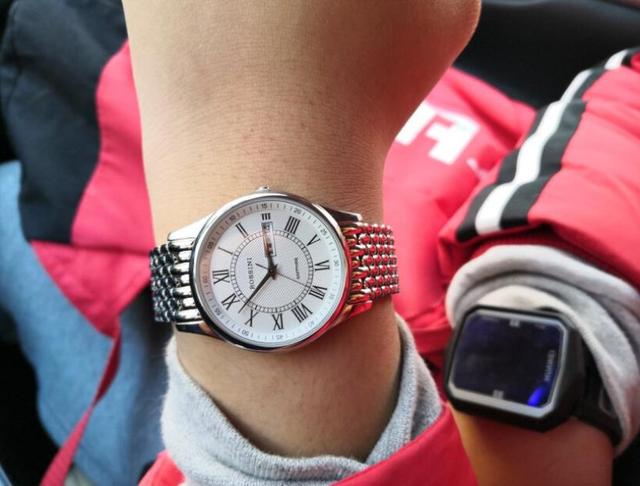 罗西尼手表属于什么档次？