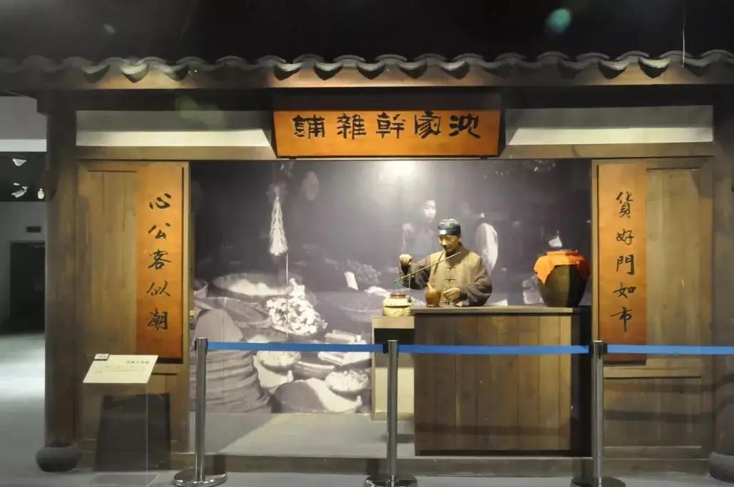 古代的当铺，到底是如何赚钱的？其实比你想象的还要黑（古代当铺的规矩）