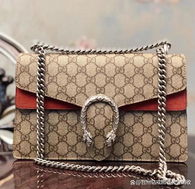 当铺回收Gucci包多少钱？有原价的8折吗？（典当包包的回收价格）