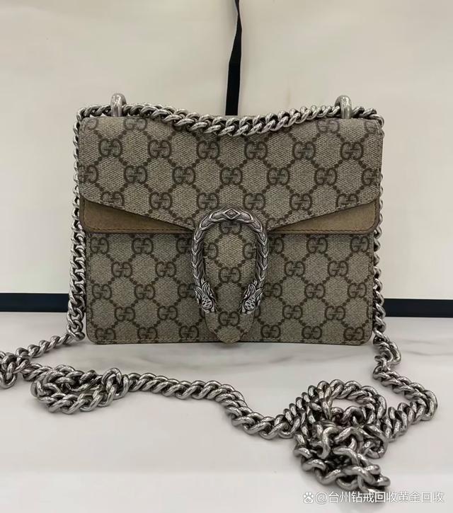 当铺回收Gucci包多少钱？有原价的8折吗？（典当包包的回收价格）