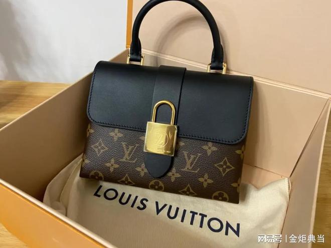 成都典当行回收奢侈品包包需要注意哪些问题？（典当行回收名牌包吗?）