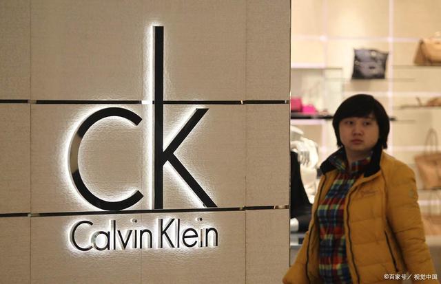 ck属于什么档次的品牌，ck属于轻奢品牌吗？(ck品牌属于什么档次)