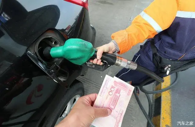 下班后赶紧加满！今晚油价确定上涨，时隔7个月后再迎“两连涨”（今晚油价会下调吗）