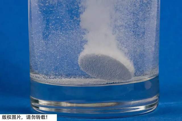 牛磺酸泡腾片，到底是什么？有什么作用？（牛磺酸泡腾片的作用与功效素概念）