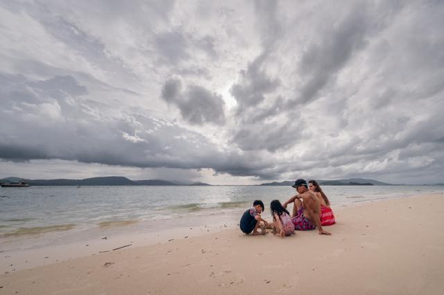 刘畊宏是绝世好男人！自己爆红后开始捧老婆，让她享受走红的滋味(刘畊宏现状)