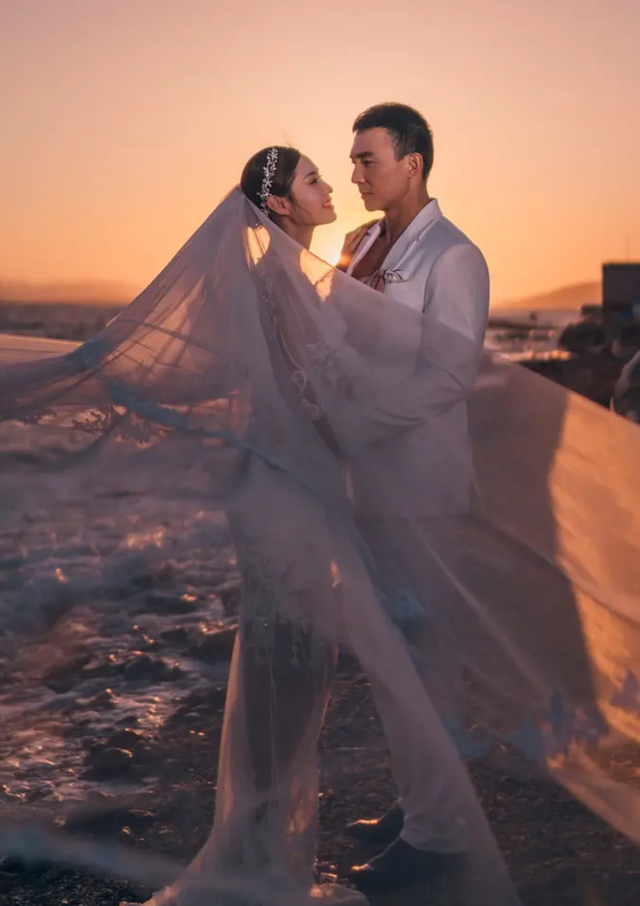 刘畊宏的起伏人生，和他生命中深爱的一个重要女人(刘畊宏与老婆)