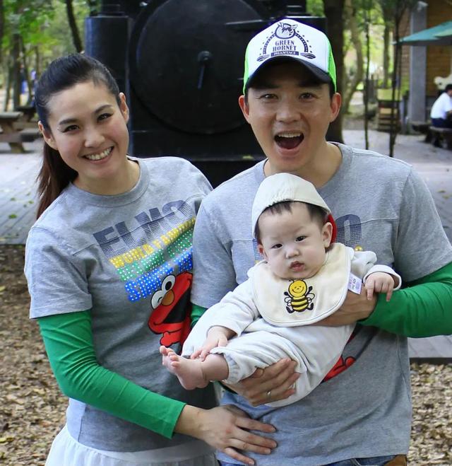 刘畊宏的起伏人生，和他生命中深爱的一个重要女人(刘畊宏与老婆)