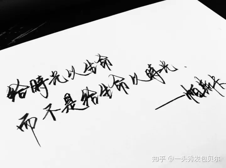 哈文悼念李咏去世两周年，道出为何将丈夫葬在美国，真相让人感动（哈文悼李咏文）