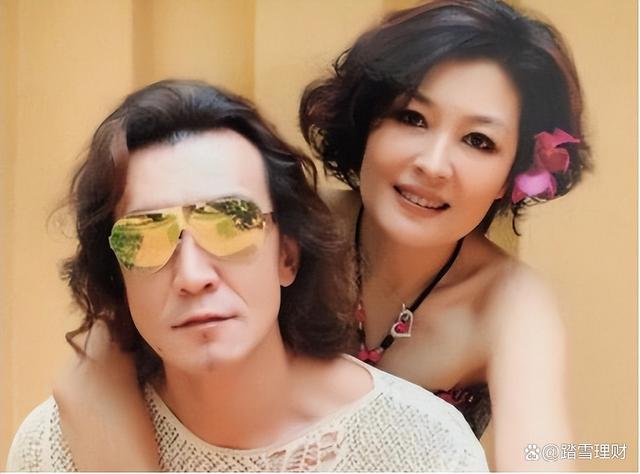 李咏去世4年多，遗孀哈文的选择“催人泪下”（李咏走后哈文说的一段话）