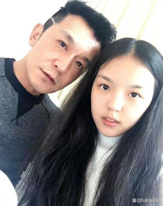 李咏逝世4周年，哈文回国，零点发文悼念！他们的爱情让人泪目！（李咏对哈文说的一段话）