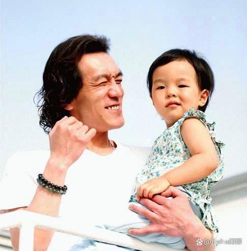 李咏逝世4周年，哈文回国，零点发文悼念！他们的爱情让人泪目！（李咏对哈文说的一段话）