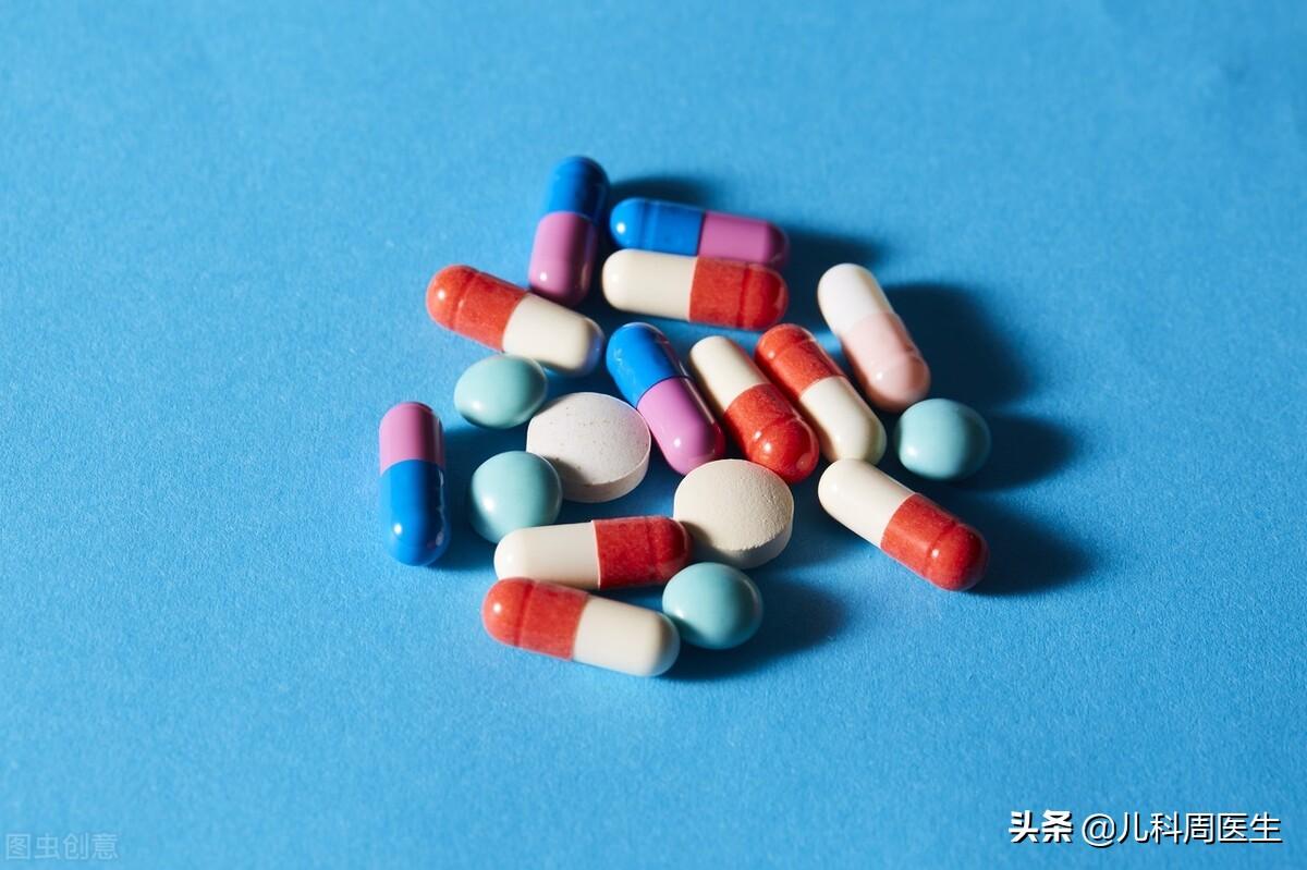 怎样给孩子服药才不会伤及肝肾？别做这5件事，让孩子安全服药吧(怎么给孩子吃药剂)