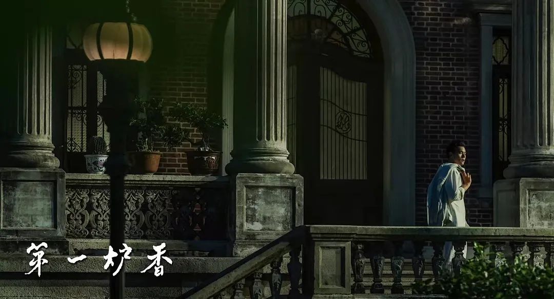 好奇影片的致命伤什么？(电影好奇)