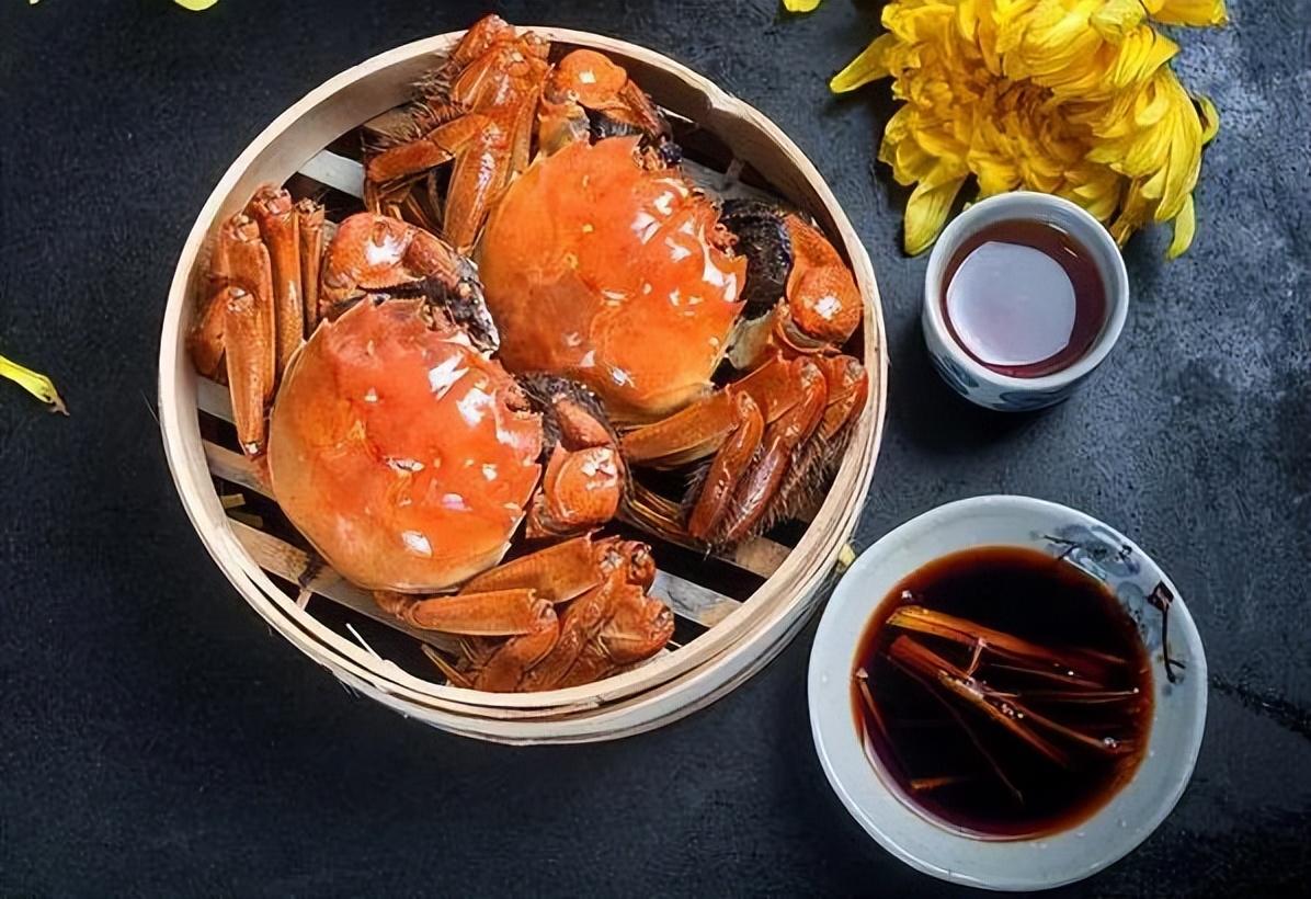 上海婚礼有多豪，五星级酒店办婚宴，一桌美食没有5000元下不来（上海酒店一般普通婚宴多少钱一天）