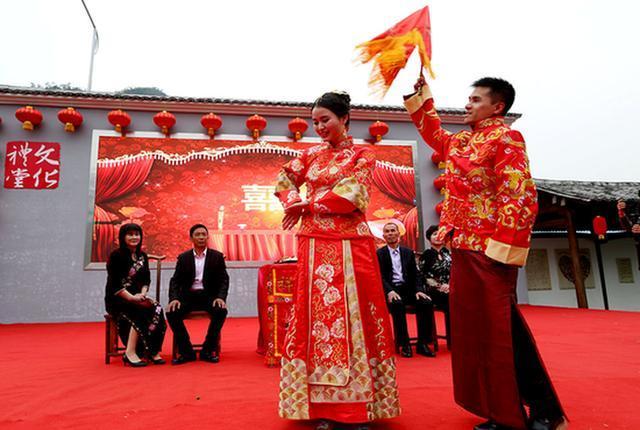 响应婚事新办 温州这家饭店推2800元一桌平价婚宴（温州婚宴酒店）