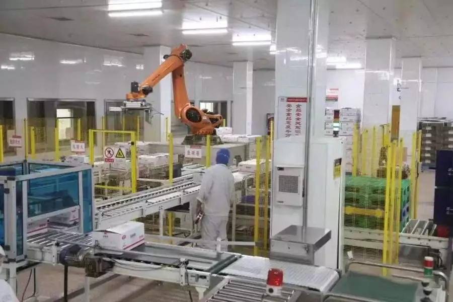 风口之下，喜宴一桌18道菜，13道是预制菜历史上真实“鬼子进村”是这样的，别再被电视剧给骗了！（预制菜家宴前景）