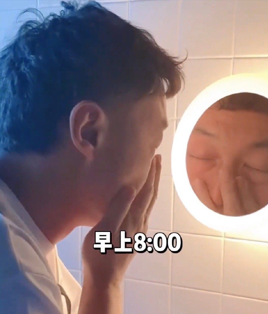 真假陈奕迅？原唱拍视频恶搞被《孤勇者》逼疯，却被质疑是模仿秀(陈奕迅真爱)