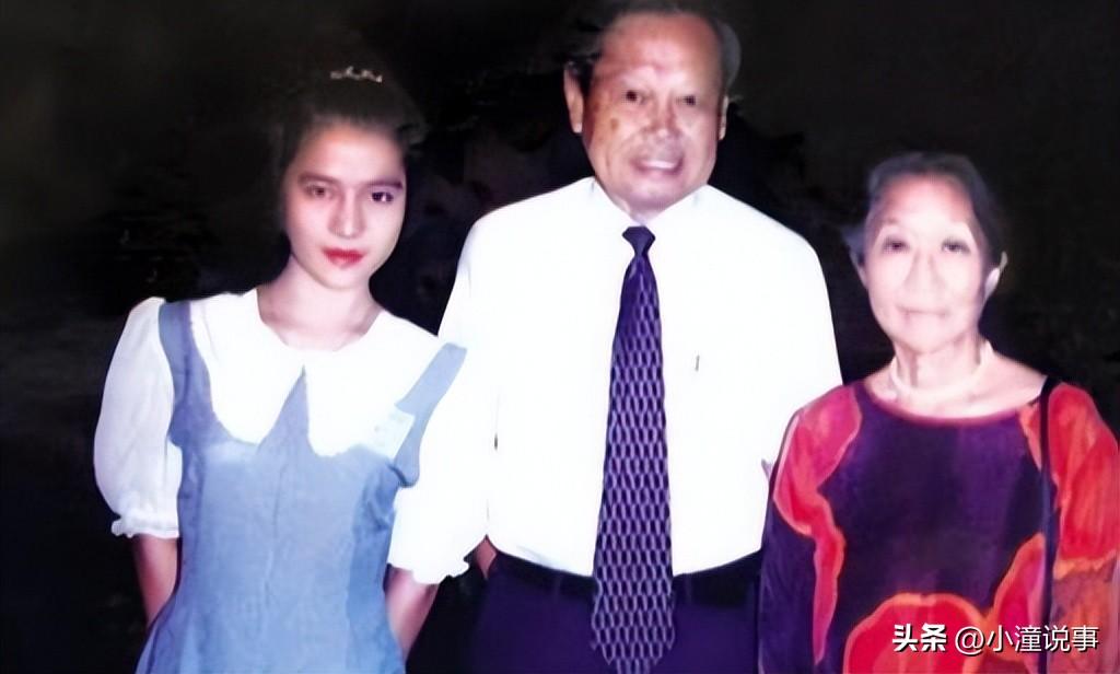 28岁的翁帆嫁给82岁的杨振宇，最好的婚姻是精神上的门当户对（翁帆和杨振宇怎么认识的）