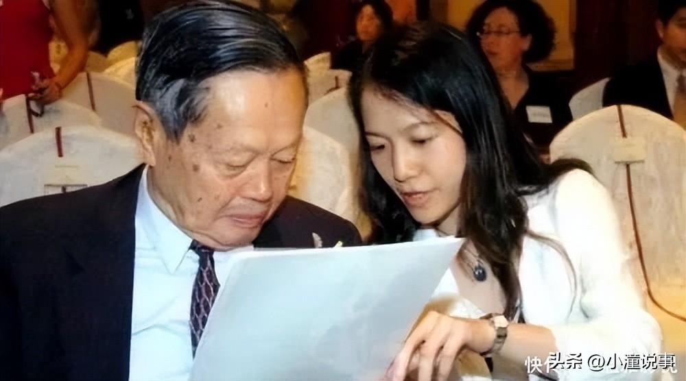 28岁的翁帆嫁给82岁的杨振宇，最好的婚姻是精神上的门当户对（翁帆和杨振宇怎么认识的）