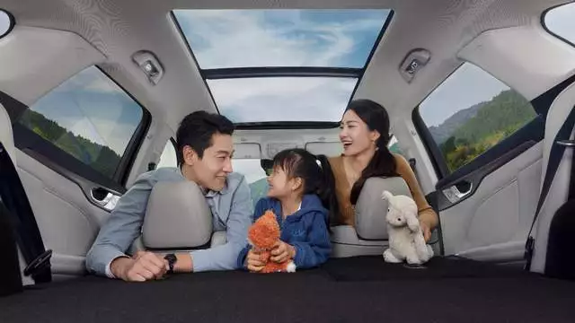 “混”得好“搅”得欢 大五座SUV新摩卡DHT-PHEV上市一组