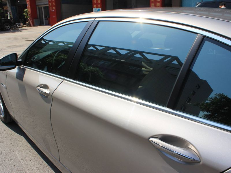 膜一姐说汽车贴膜：太阳隔热车窗膜有没有用？全车贴一般多少钱？（太阳膜好还是隔热膜好用）