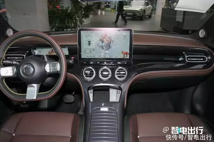 “吉利”新SUV正式上市！造型无可挑剔，还看极氪X吗？