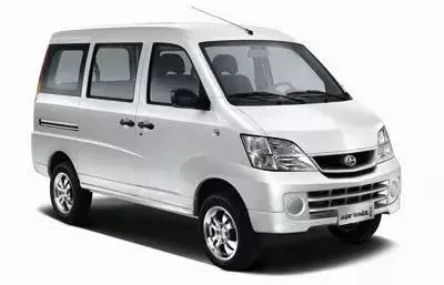 车窗贴膜也可能违法？广大车主要注意了！（贴车窗膜违法吗）