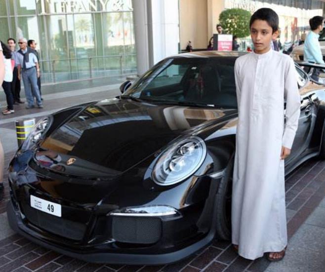 迪拜真的有钱任性吗？很多游客不了解的事情，过来人告诉你(迪拜真的有那么富裕吗)