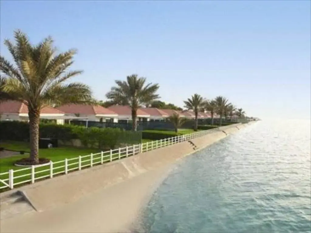 被经常问到：迪拜是一个国家吗，那阿联酋是什么？(迪拜阿联酋是什么关系)