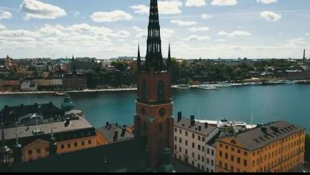 你知道世界上最富有的国家排名第一是哪个？(世界最富有的国家排名一览表图)