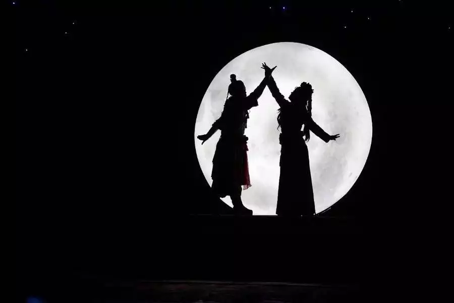 再现华夏先民奋斗传奇，陇剧《大禹治水》亮相山东小舞被捆绑很会扭，打架狂甩长腿秀腰力，魔纹批身A爆了(陇剧经典唱段武将名人)