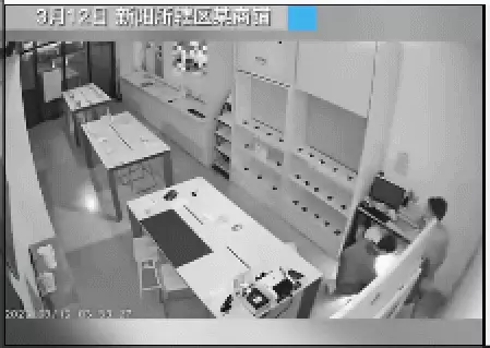 咋回事？厦门警察给滴滴司机打了个电话，乘客被送进派出所！