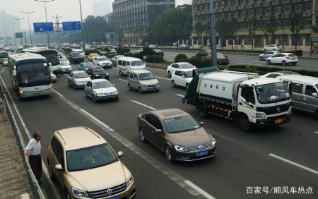 退车潮卷土重来，T3出行强留司机，一喂顺风车：扛不住了？（t3出行退车押金客服电话）